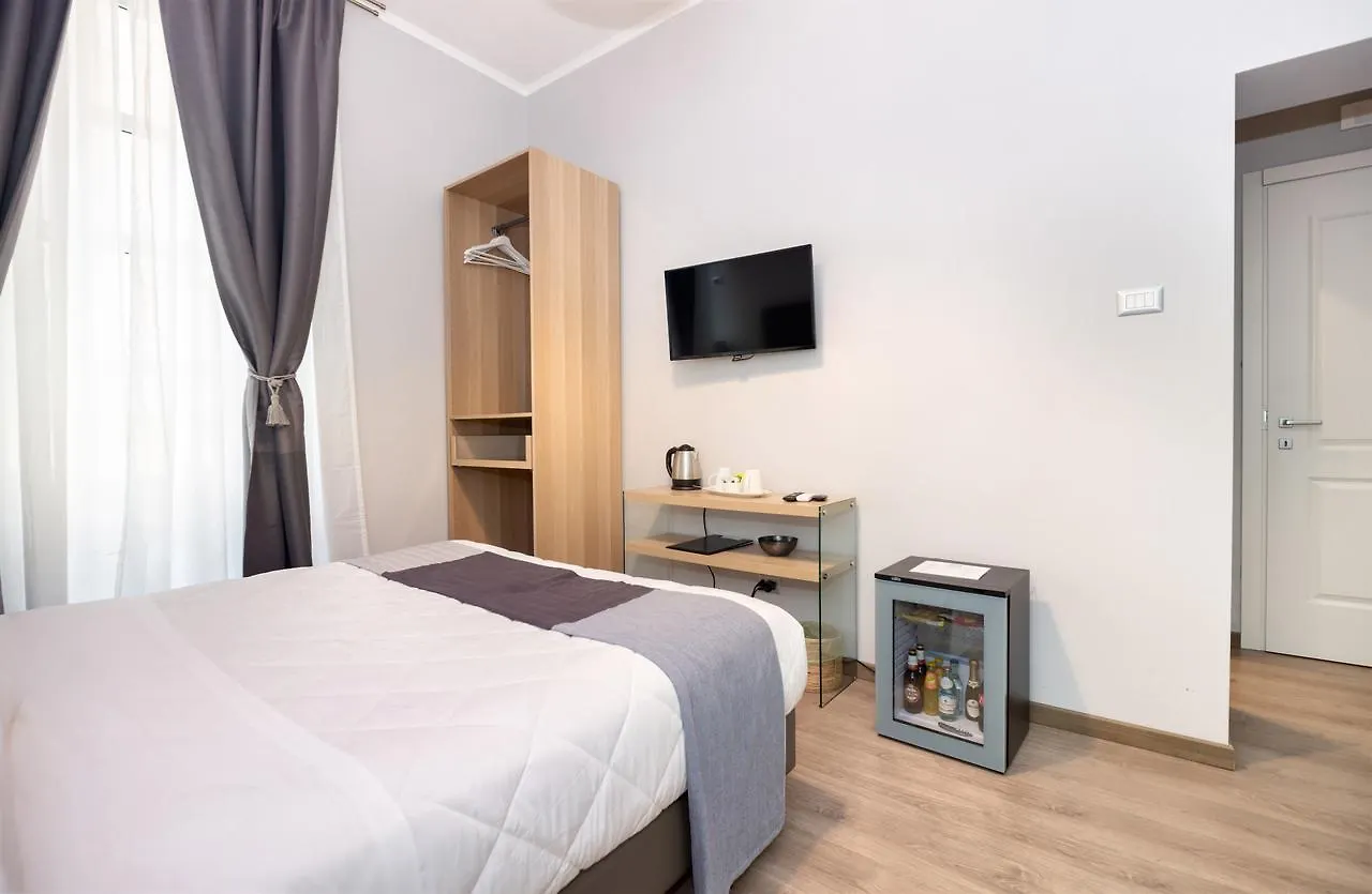 Clementi 18 Suites Roma 2*,  Italia