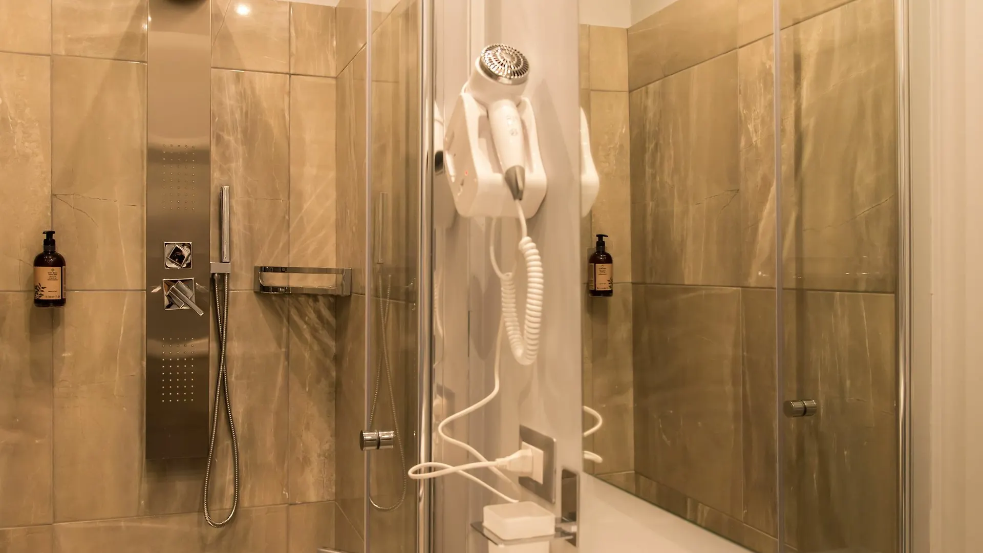 Clementi 18 Suites Rzym