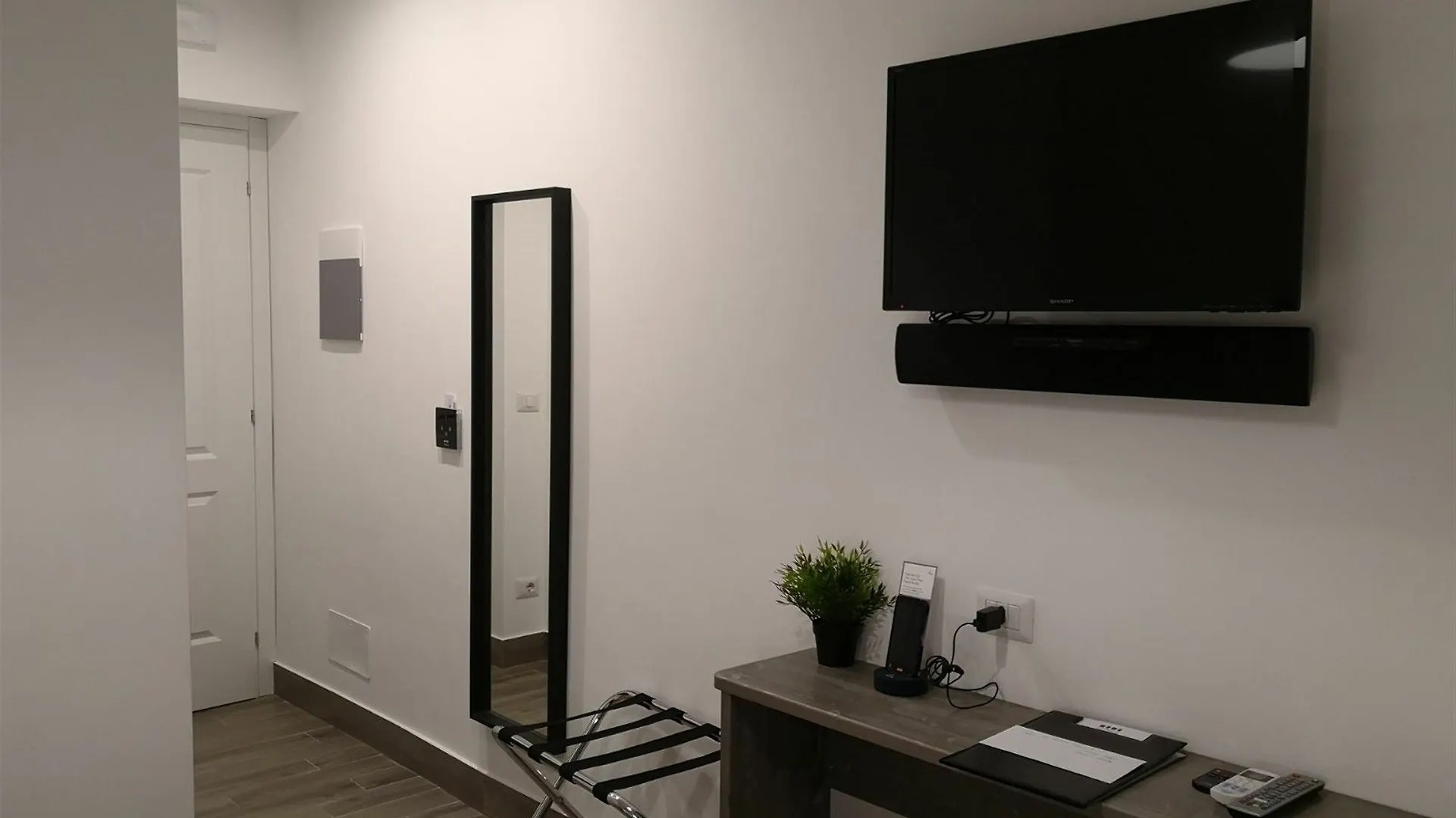 Clementi 18 Suites Rome